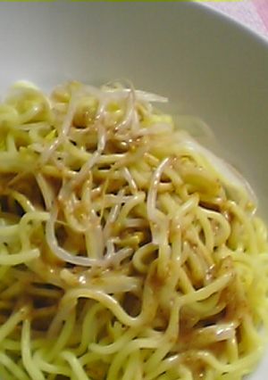 もやしとそばのゴマドレサラダ-レシピのメイン写真