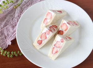 おいしさ引き立つ！憧れのいちごサンド-レシピのメイン写真