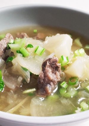 牛すね肉とかぶのコラーゲンたっぷりスープ-レシピのメイン写真