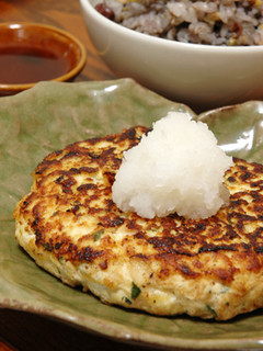 ふんわり青じそ豆腐ハンバーグ-レシピのメイン写真