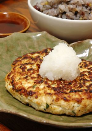 ふんわり青じそ豆腐ハンバーグ-レシピのメイン写真