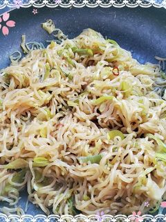 ヘルシーで大容量【白滝の甘辛煮】-レシピのメイン写真