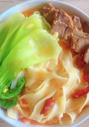 サンラー牛肉刀削麺！食欲をそそる！-レシピのメイン写真