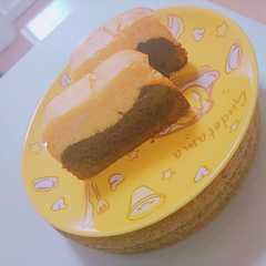 รูปของ チョコ＆チーズ 2層のケーキ