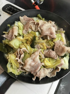 豚バラとキャベツのフライパン煮込み-レシピのメイン写真