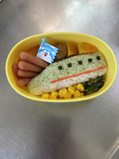 新幹線大好き はやぶさ キャラ弁-レシピのメイン写真