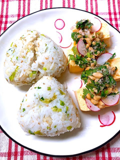 セロリのおむすび-レシピのメイン写真