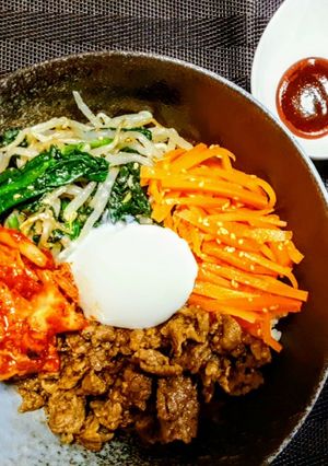 市販の調味料で!楽ちん牛肉ビビンバ-レシピのメイン写真