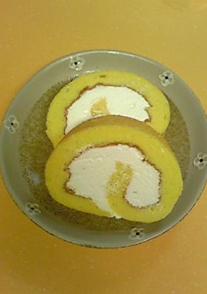 クリームたっぷり☆ロールケーキ-レシピのメイン写真