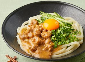 レンチン！ごろごろ大豆のお肉の味噌うどん-レシピのメイン写真