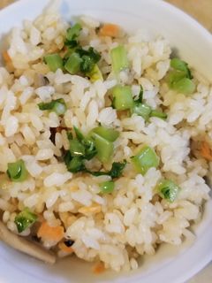 炊飯器で和風ピラフ-レシピのメイン写真