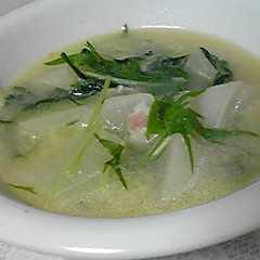 รูปของ ポカポカ～大根と水菜の味噌ミルクスープ★
