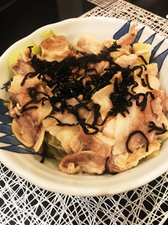 パパっと1品 塩昆布豚バラキャベツ蒸し-レシピのメイン写真