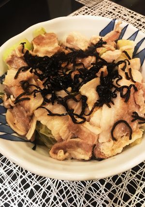 パパっと1品 塩昆布豚バラキャベツ蒸し-レシピのメイン写真
