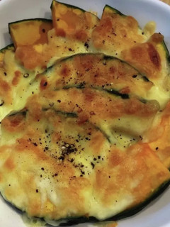 簡単一品!カボチャのチーズ焼き-レシピのメイン写真