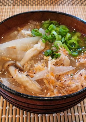 アミエビと大根とキノコのお味噌汁-レシピのメイン写真