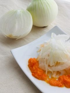 新玉ねぎのサラダ~にんじんドレッシング~-レシピのメイン写真