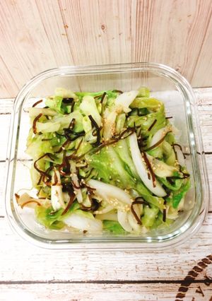 時短　春キャベツと新玉ねぎの塩昆布和え-レシピのメイン写真