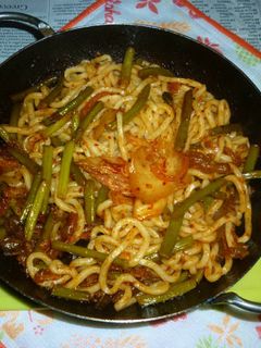 にんにくの芽入りキムチ焼きうどん-レシピのメイン写真