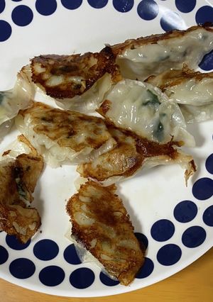 キャベツ、ほうれん草、椎茸入り餃子-レシピのメイン写真