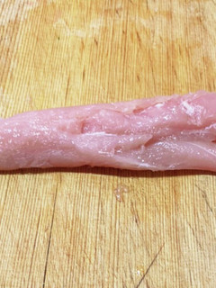 ゆかりのイブクロ ササミの筋の取り方-レシピのメイン写真