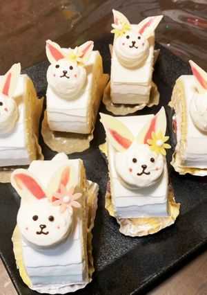 イースターにウサギの苺ロールケーキ♡-レシピのメイン写真