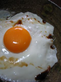 目玉焼きだけ?じゃない丼-レシピのメイン写真
