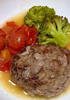 バター酒蒸しハンバーグ-レシピのメイン写真