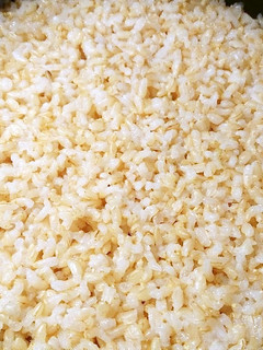 玄米を炊く(炊飯器)-レシピのメイン写真