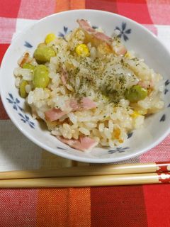 新玉葱まるごと炊き込みご飯-レシピのメイン写真