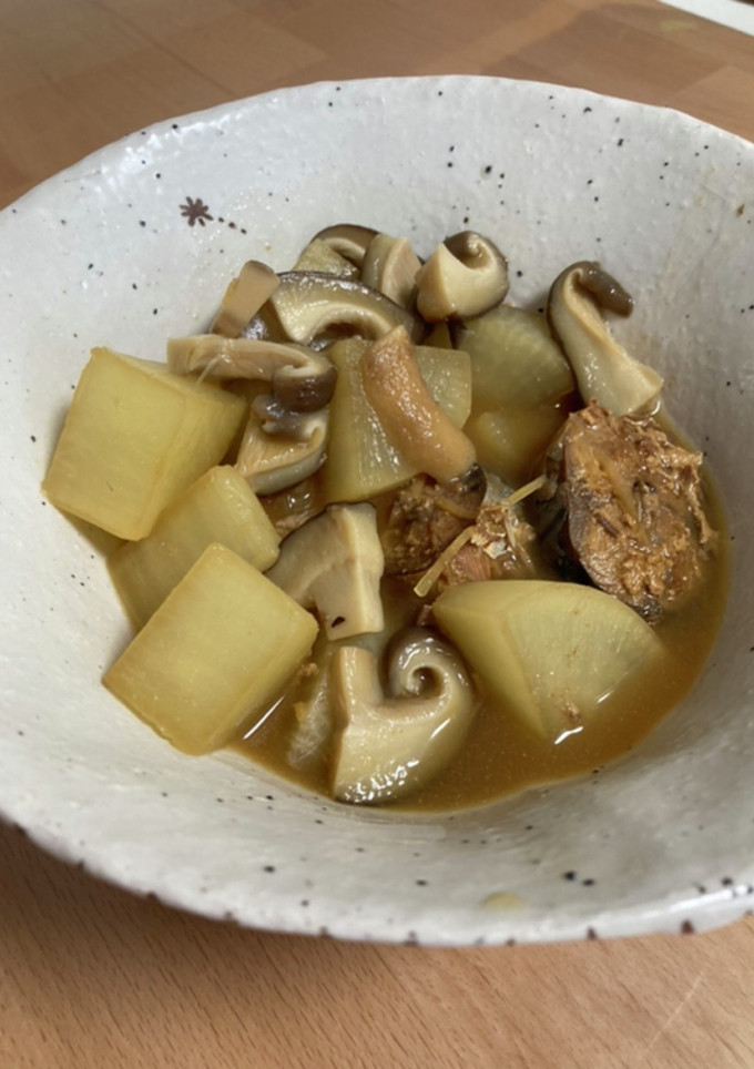 大根とさば味噌缶の煮物-レシピのメイン写真