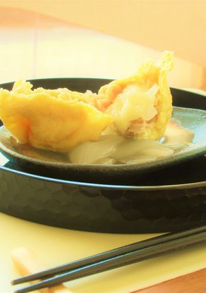旨味じゅわ～♪鶏ひき肉と新玉ねぎの餅巾着-レシピのメイン写真