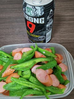ソーセージとピーマンのコンソメ風味炒め-レシピのメイン写真