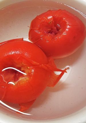 【料理の基本】簡単すぎるトマトの湯剥き-レシピのメイン写真