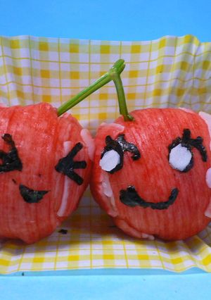 キャラ弁に♪サクランボ兄弟のおにぎり♪-レシピのメイン写真