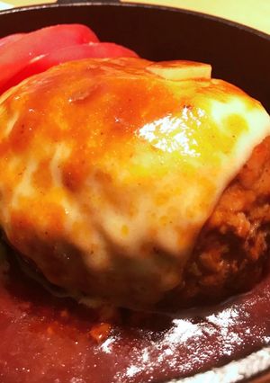 アボカド＆トマト＆チーズハンバーグ-レシピのメイン写真
