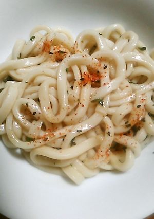 大葉・ごま油・醤油・にんにくうどん-レシピのメイン写真