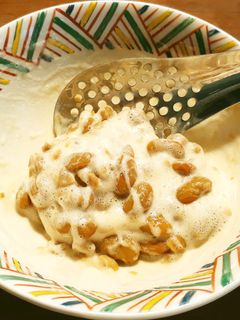 滑らかなムースが出来る納豆の混ぜ方 裏技-レシピのメイン写真