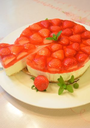 いちごのレアチーズケーキ-レシピのメイン写真