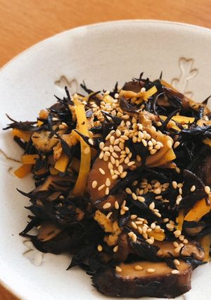 コストコ 椎茸クリスプとヒジキの煮物-レシピのメイン写真