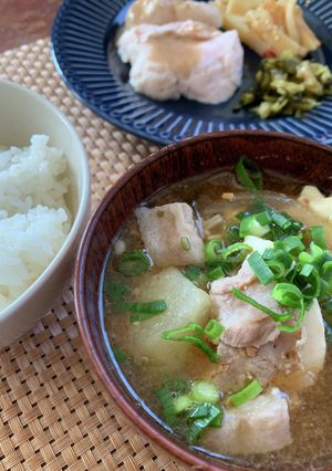 食べ応え抜群！ おかずにもなる豚汁-レシピのメイン写真