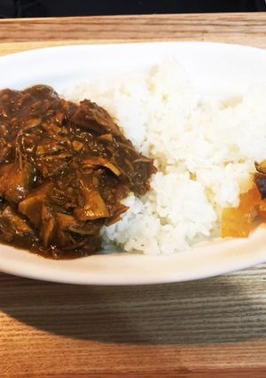 サラダチキンで作る簡単バターチキンカレー-レシピのメイン写真