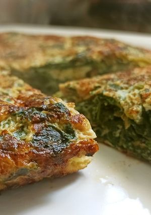ほうれん草とレーズンのスペインオムレツ-レシピのメイン写真