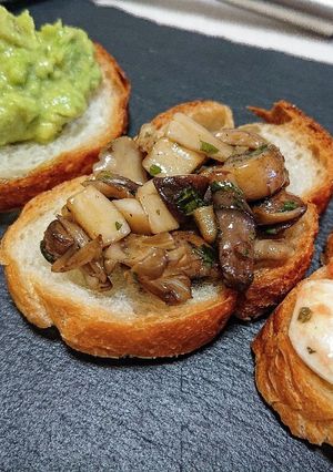 おつまみに！4種きのこのブルスケッタ-レシピのメイン写真