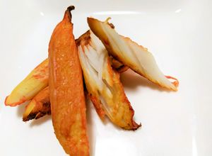 子供にも♡香り箱(カニカマ)のお手軽燻製-レシピのメイン写真