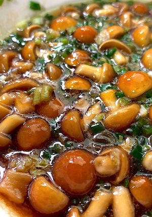 電子レンジで作るなめこと浅葱の万能タレ-レシピのメイン写真