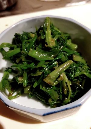 せりのお浸し、ゴマ油味をきかせて-レシピのメイン写真