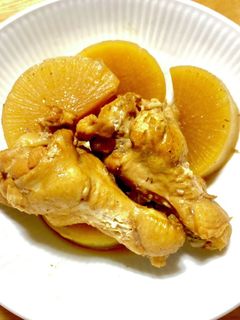 黒酢でさっぱり☆鳥手羽元煮込み-レシピのメイン写真