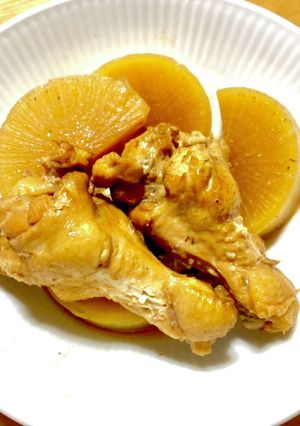 黒酢でさっぱり☆鳥手羽元煮込み-レシピのメイン写真