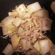 白菜とえのきとひき肉の炒めもの